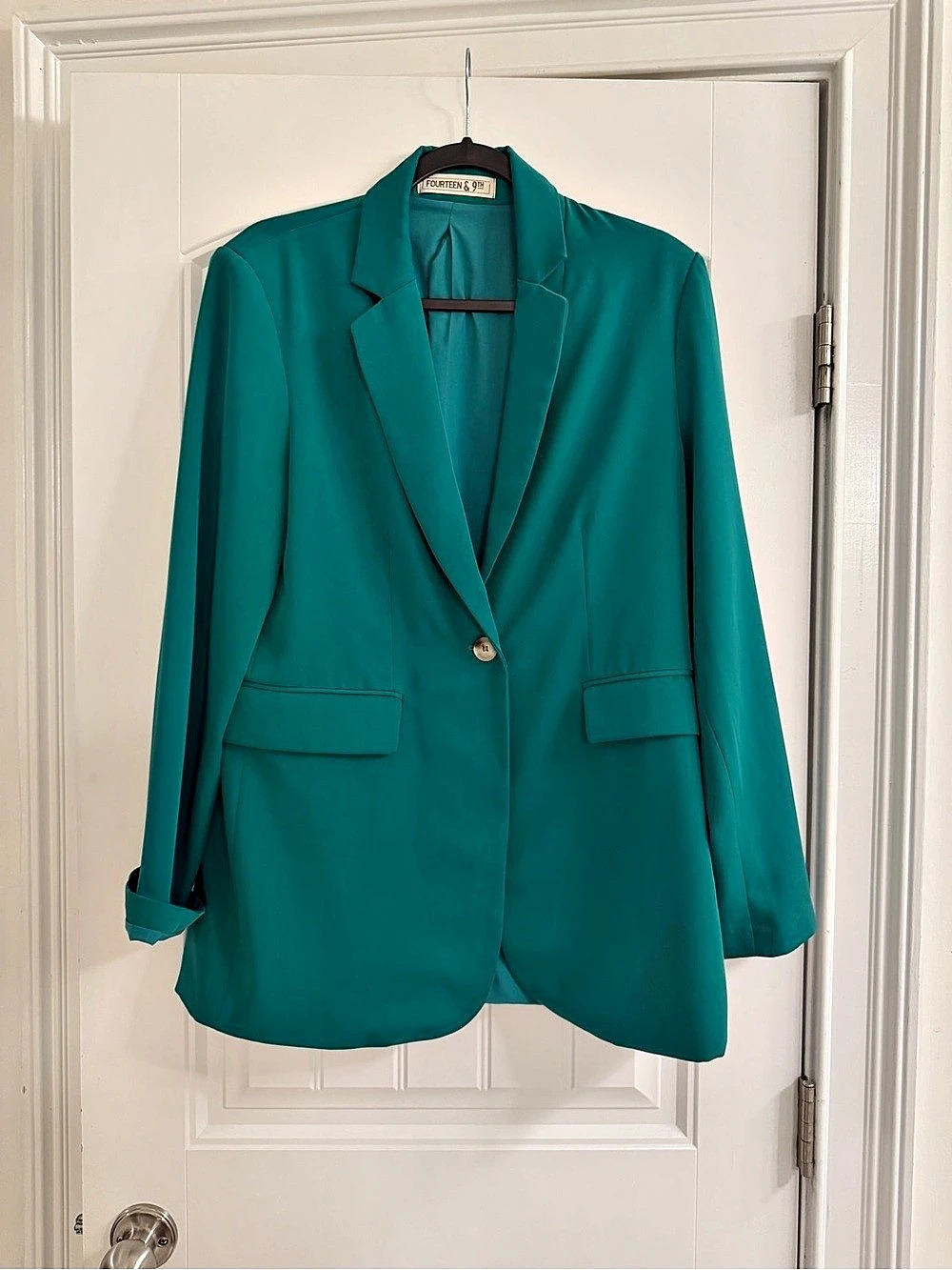 Fourteen & Ninth Green Blazer Like New